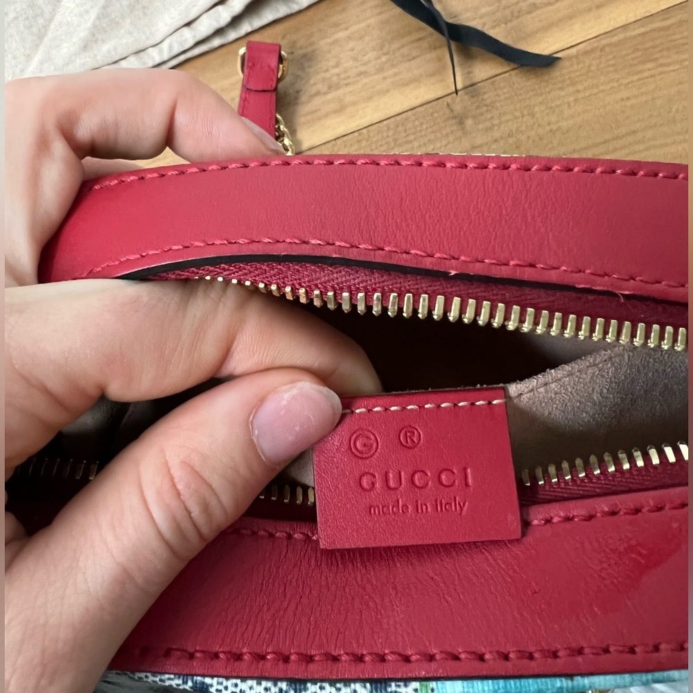 ❌SOLD❌AUTHENTIC GUCCI BLOOM CROSSBODY BAG - Picture 8 of 11